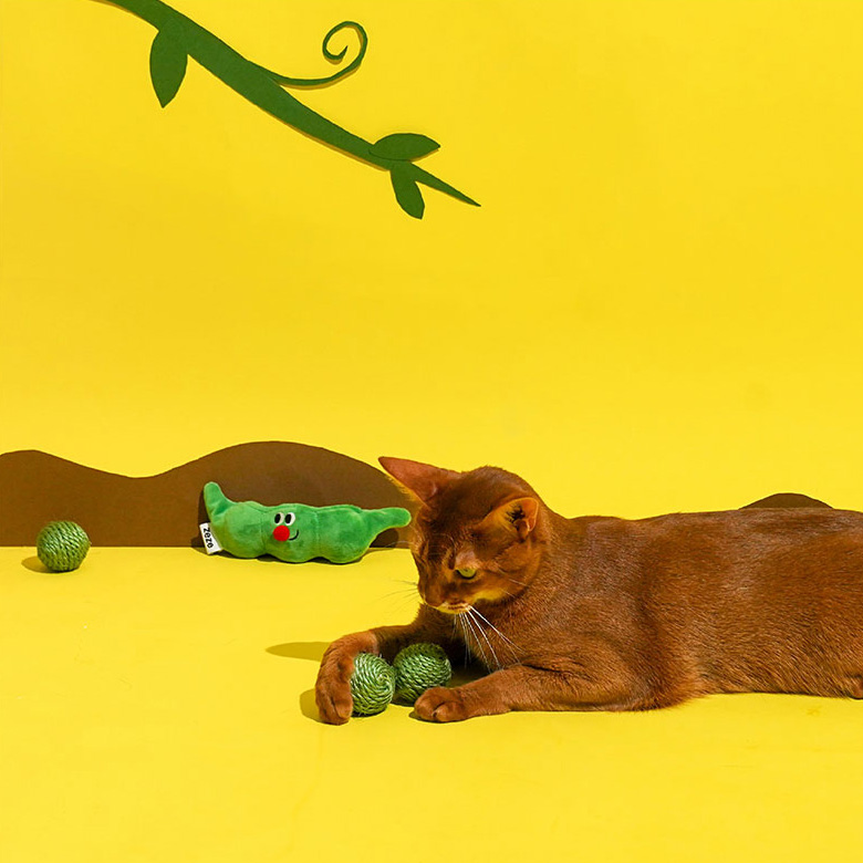ZezeLife Green Pea Sisal Ball Cat Toy, view 3