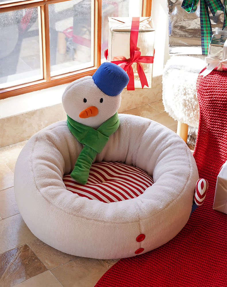 ZezeLife Hug Snowman Cat Bed, view 5