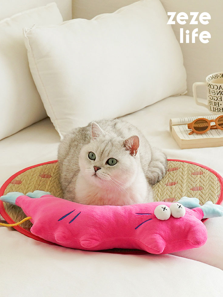 ZezeLife Lightning Cat & Dachshund Rushes Pet Cooling Mat, view 2