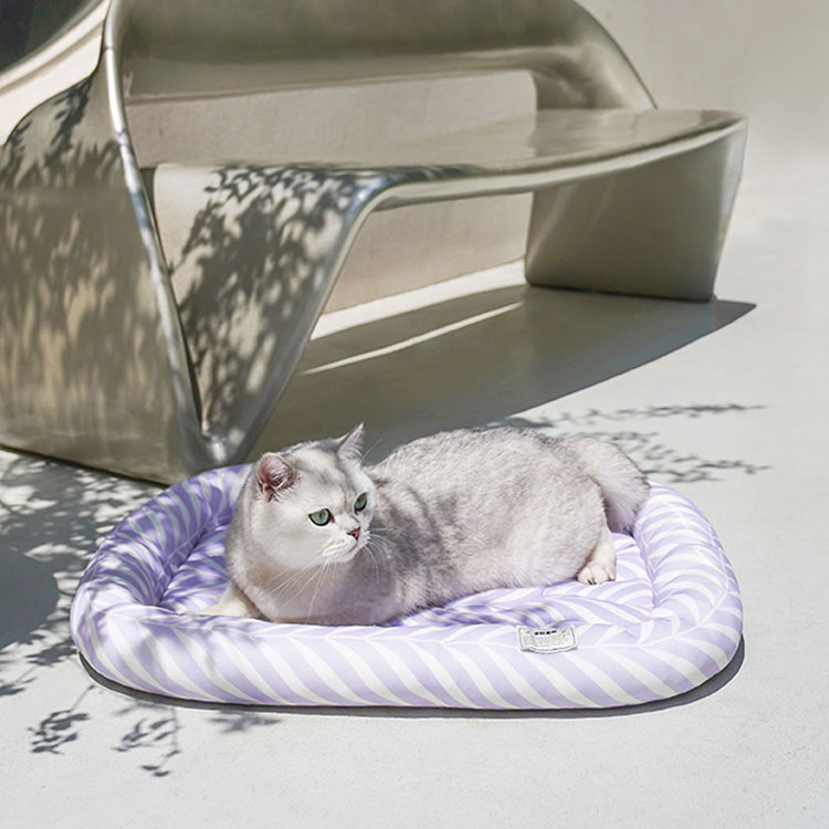 ZezeLife Nature-Inspired Cooling Mat for Cats, view 3