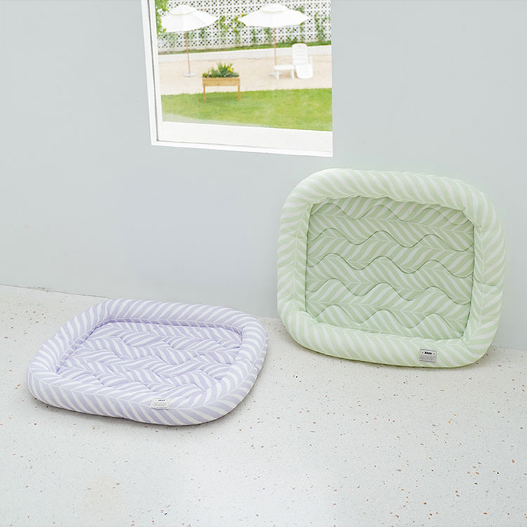 ZezeLife Nature-Inspired Cooling Mat for Cats, view 4