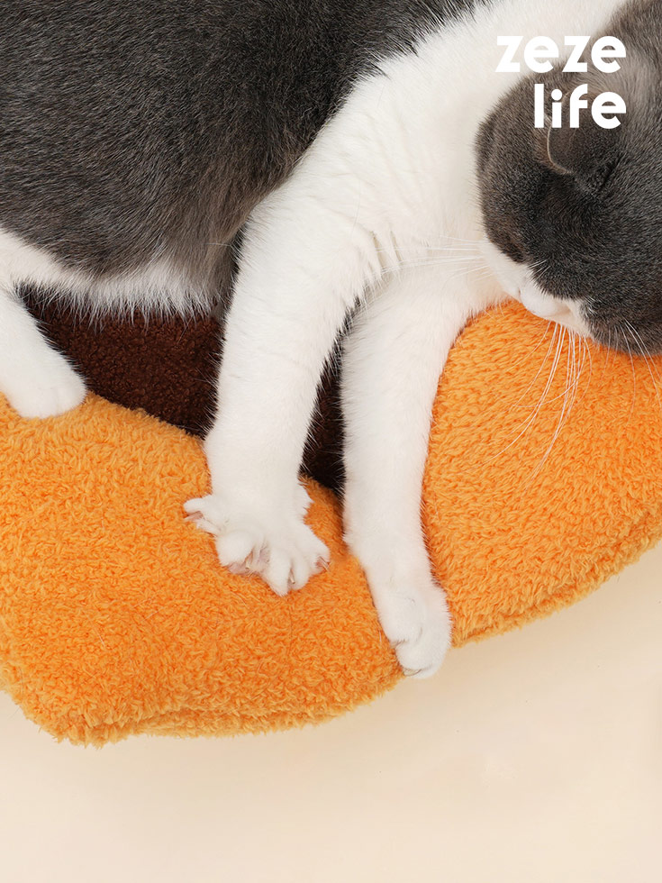 ZezeLife Orange Cat Bed, view 2