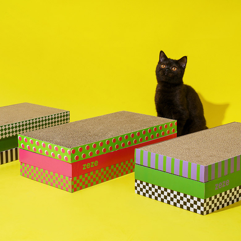 ZezeLife 3-Pack Cardboard Cat Scratchers, view 3