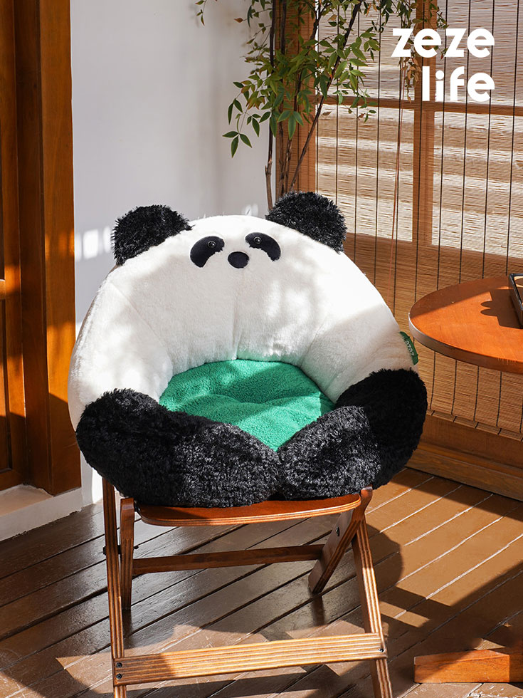 ZezeLife Panda Hug Cat Bed