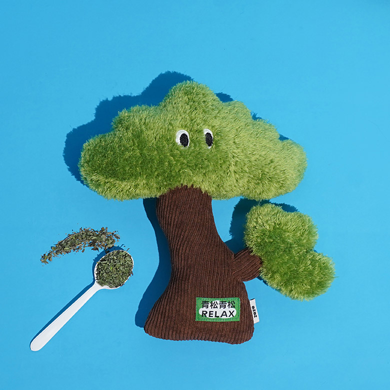 ZezeLife Pine Catnip Cat Toy, view 3