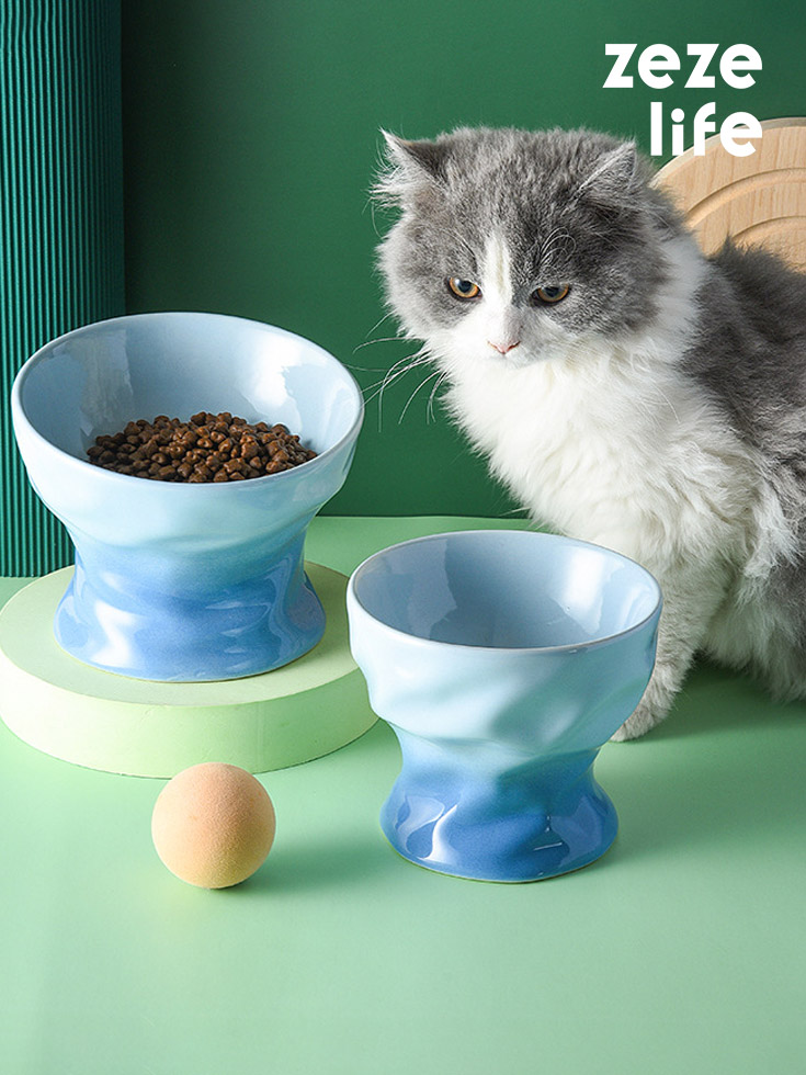ZezeLife Pleated Ceramic Elevated Cat Bowls, view 2