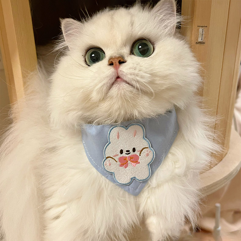 ZezeLife Rabbit & Bear Cat Bib, view 3