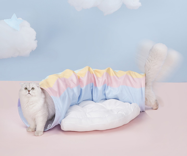 ZezeLife Rainbow Cat Tunnel Bed, view 3