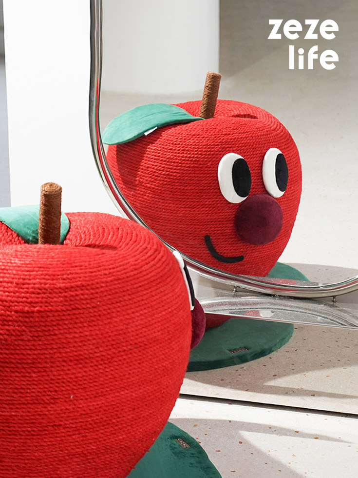 ZezeLife Large Red Apple Cat Scratching Post, view 2