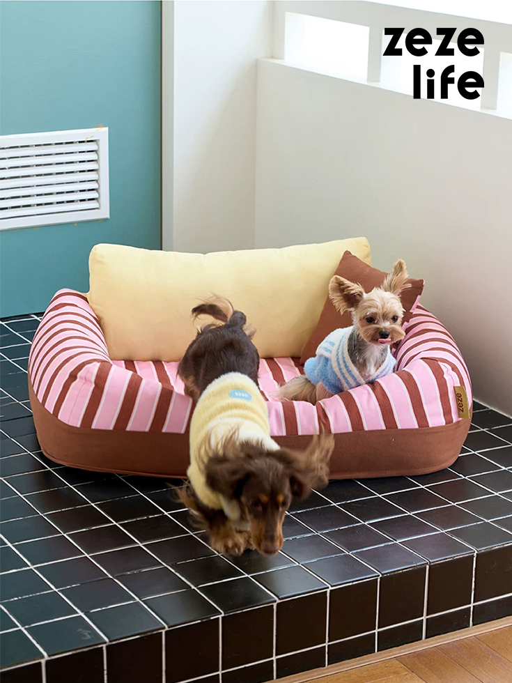 ZezeLife Removable and Washable Premium Pet Sofa Bed, view 4