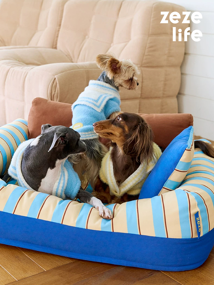 ZezeLife Removable and Washable Premium Pet Sofa Bed, view 6
