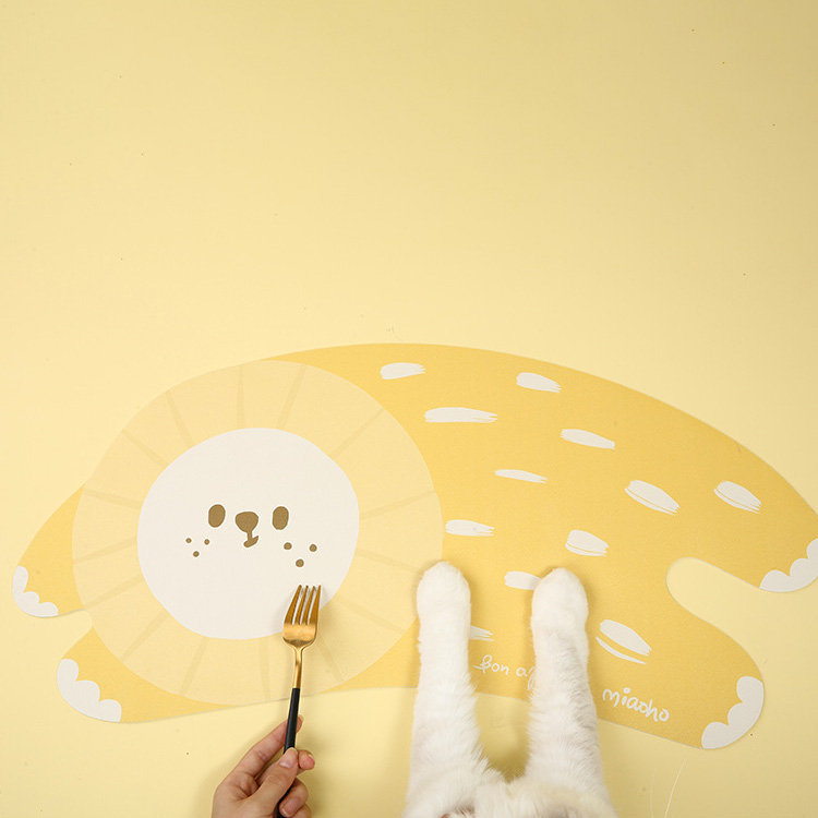 ZezeLife Running Animal Cat Food Mat, view 6