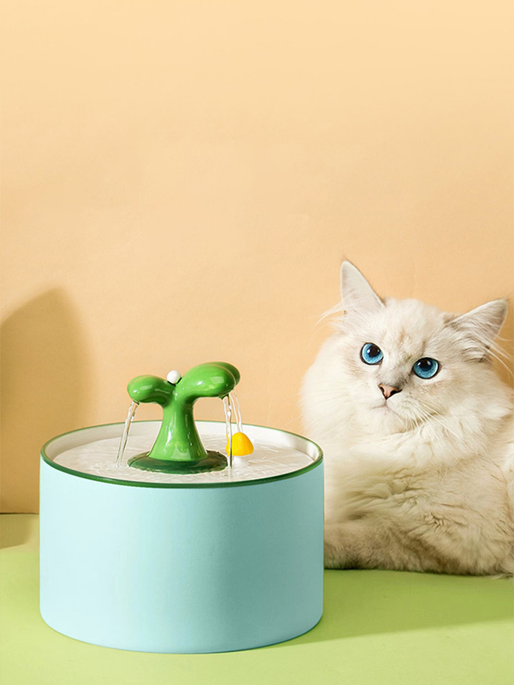 ZezeLife Sapling Cat Water Fountain, view 3