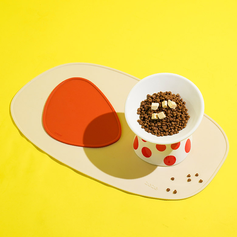 ZezeLife Shaped Silicone Cat Food Mat, view 5