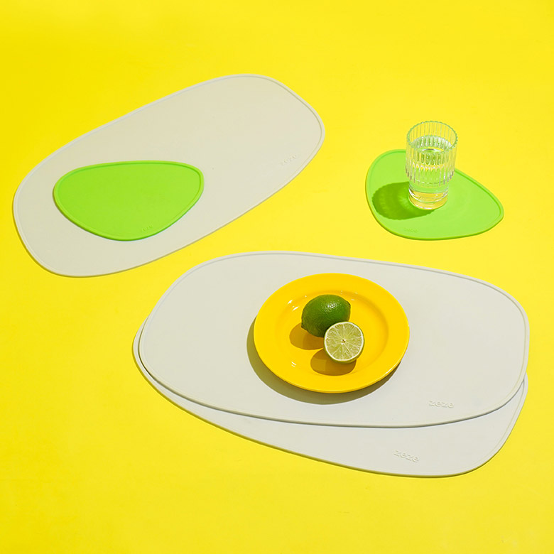 ZezeLife Shaped Silicone Cat Food Mat, view 6