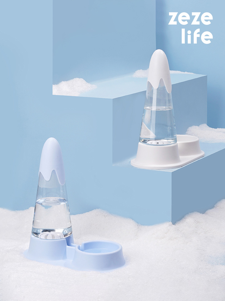ZezeLife Snow Mountain Cat Water Dispenser