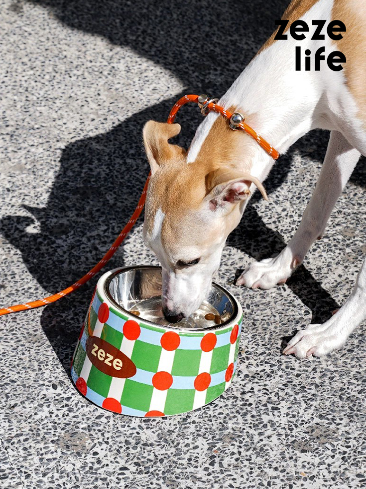 ZezeLife Stainless Steel Slanted Pet Bowl, view 5