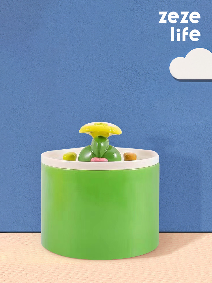ZezeLife Succulent Cat Water Fountain