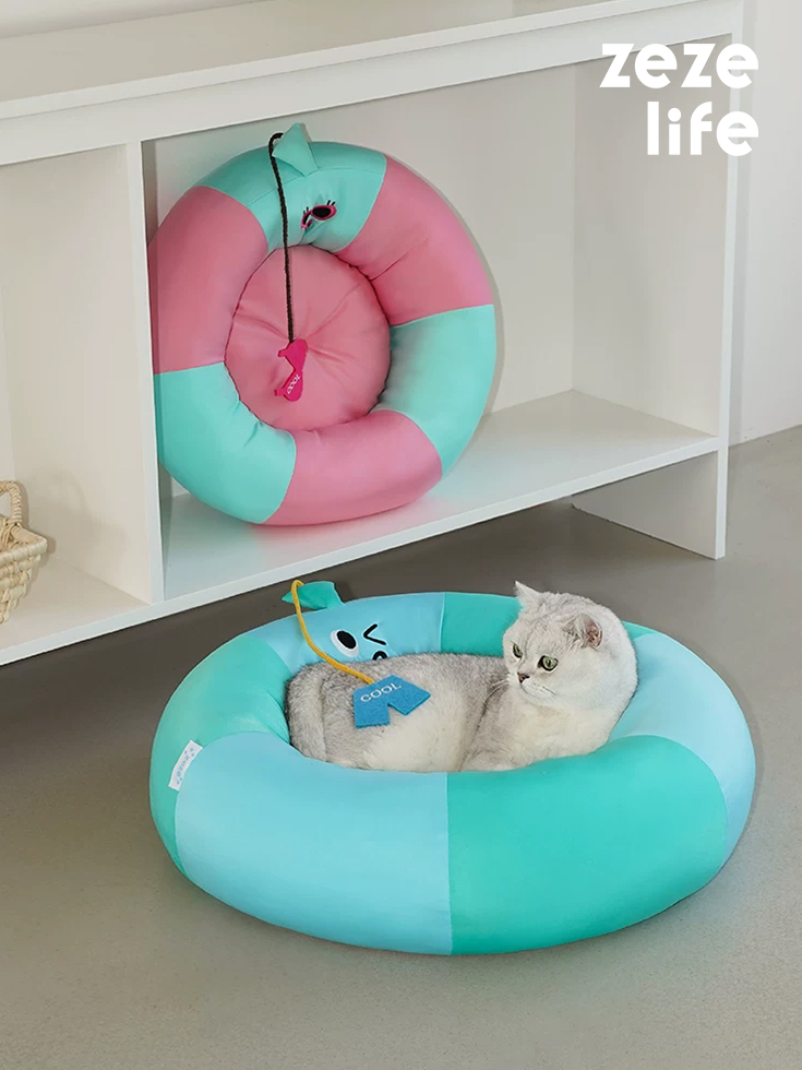 ZezeLife Swim Ring Cat Bed, view 2