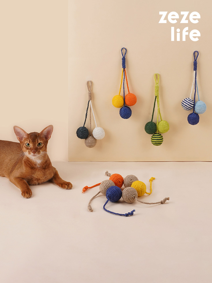 ZezeLife Tricolor Ball Sisal Rope Cat Toy