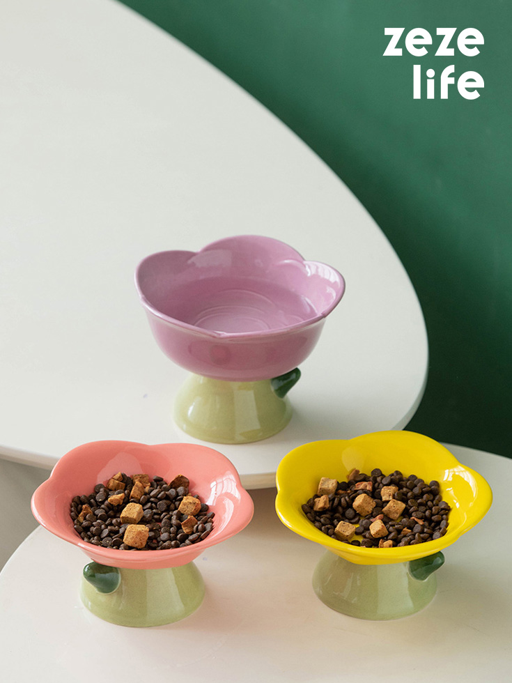 ZezeLife Tulip Ceramic Elevated Cat Bowls