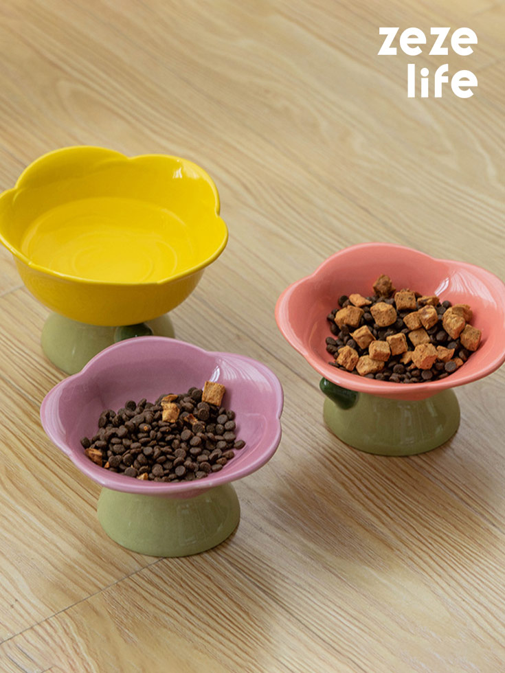 ZezeLife Tulip Ceramic Elevated Cat Bowls, view 2