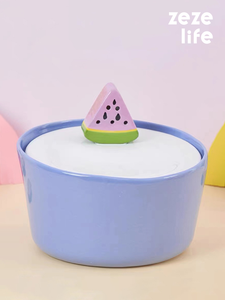 ZezeLife Watermelon Cat Water Fountain, view 2