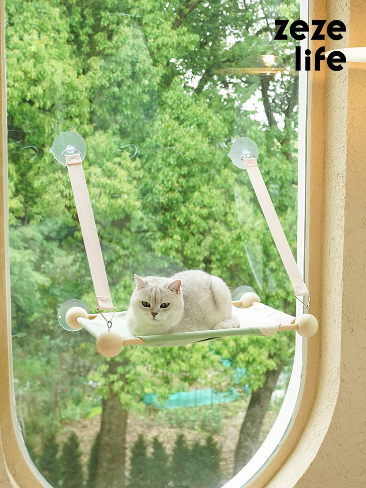 ZezeLife Wood Window Cat Hammock
