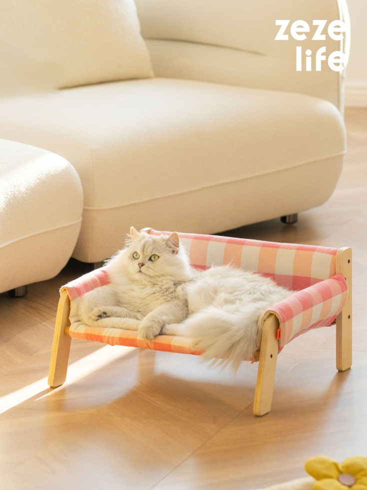 ZezeLife Wooden Checkered Cat Armchair