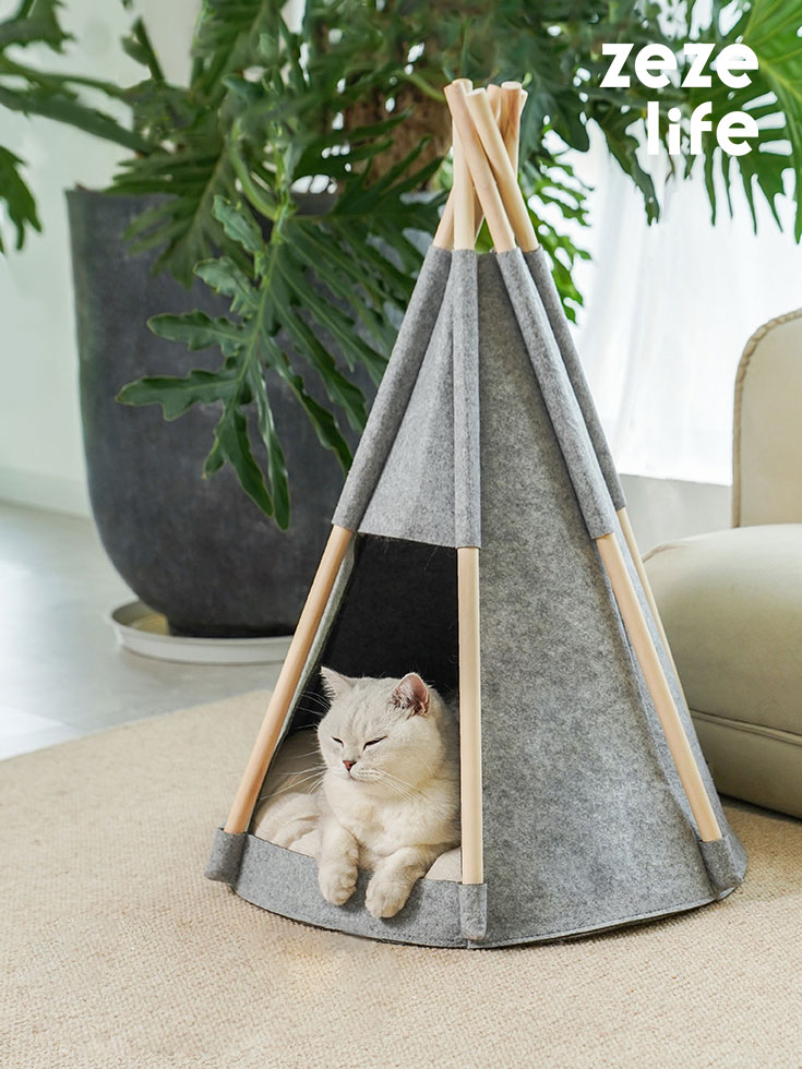 ZezeLife Wool Felt Cat Teepee Bed