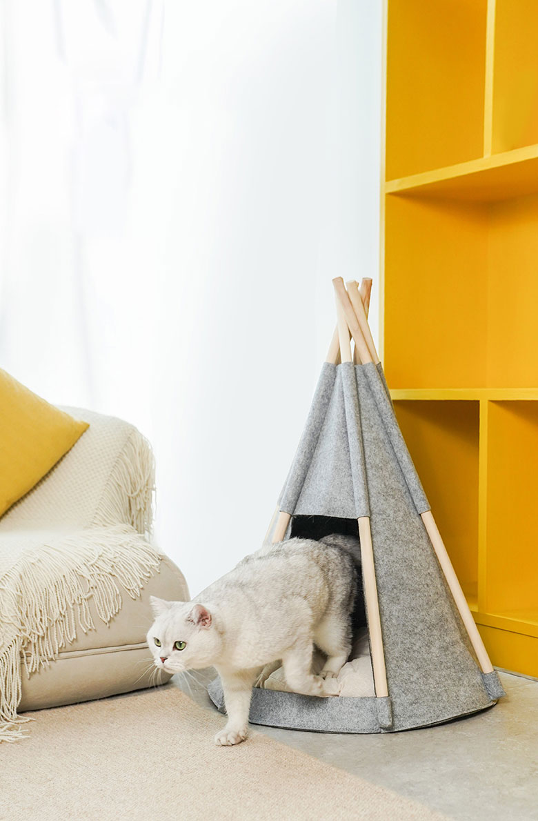 ZezeLife Wool Felt Cat Teepee Bed, view 6