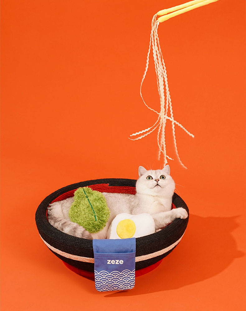 ZezeLife Yummy Ramen Cat Scratcher Bed, view 5